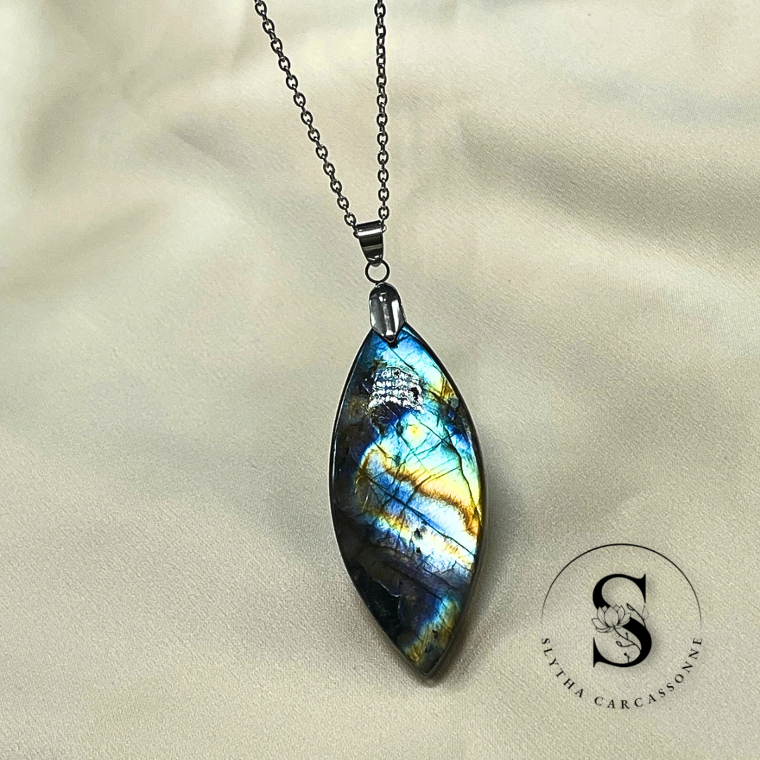 Collier labradorite